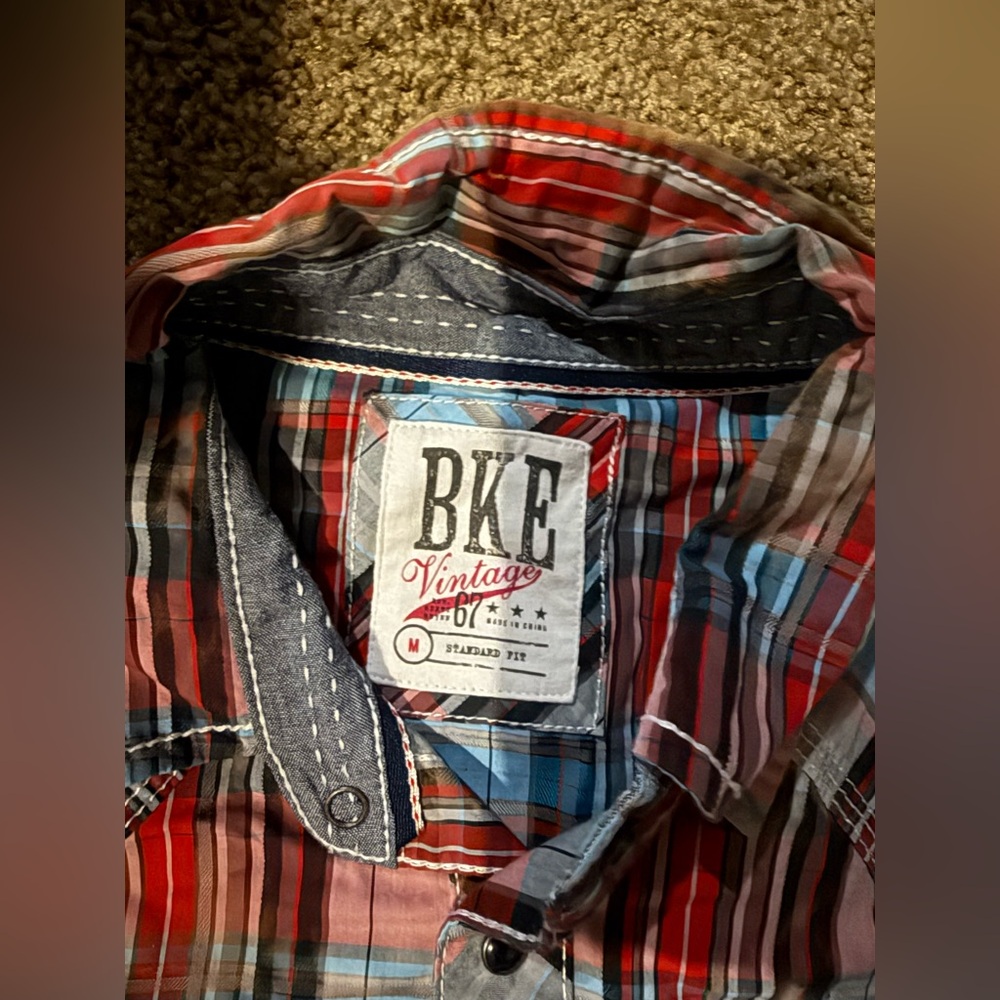 BKE Vintage Woven Button Down